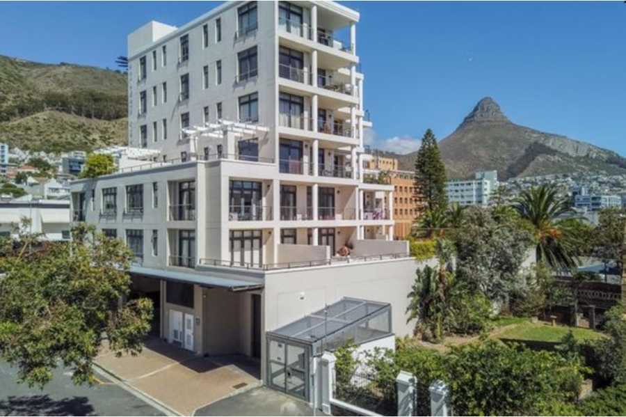 To Let 1 Bedroom Property for Rent in Sea Point Western Cape